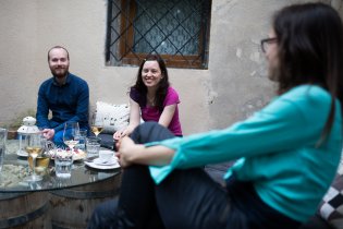 Oslava se pozvolna rozjíždí