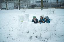 Po roce jsme si opět postavili "kavárnu", ve které jsme následně posvačili