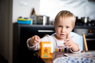 Podívej, tati, ukážu Ti kouzlo!