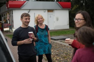 Občerstvujeme se na postávání v zácpách před Brnem