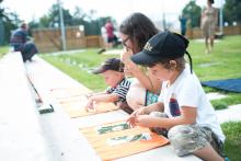 Plníme úkoly na Ochozských knihohrátkách