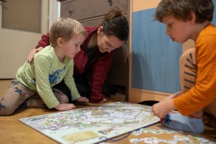 Když mapu ČR vytáhneme zpodkomody jen jednou za čas, děti docela baví