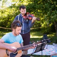 Narozeninová píseň v podání dua Honza&Tom