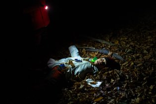 Na upíří stezce jeden nikdy neví, jestli povalující se postava je nebo není strašidlo