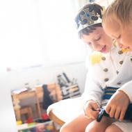 Dostat každý z prstů do správného chlívečku v rukavici může být opravdu legrace