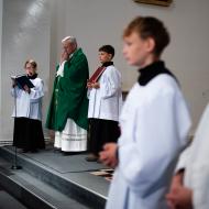 Verunka poprvé čte přímluvy