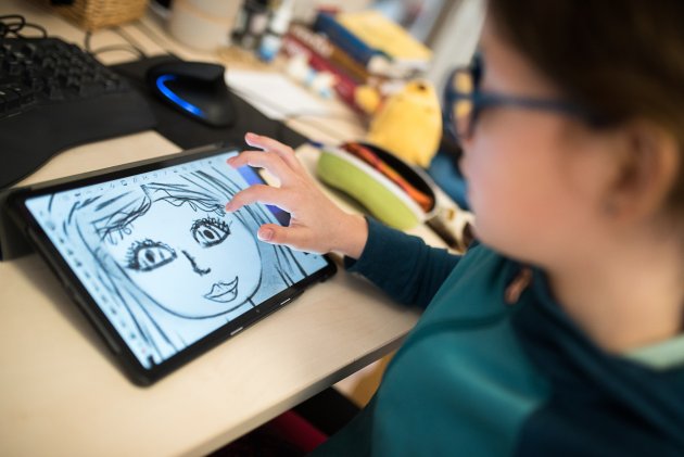 Možnost vyhrát si s detaily je při malování na tabletu velkou výhodou