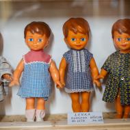 Lenka - jméno souhlasí, 80. léta - to by taky sedělo, 34.- Kčs, hmm, no nevím...