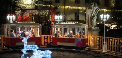 1. víkend v prosinci 2025