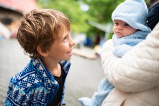 Jak rozesmát Barunku? Ráďa zkoušel všechno možné...