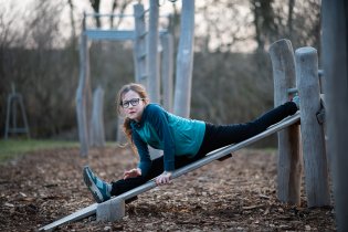 Nu, trošku to bolí