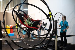 Mně se dělá špatně už při pouhém pohledu, ale Verča prý že v pohodě