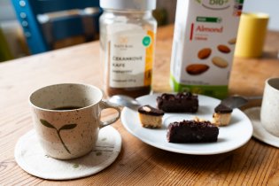 Recept na 90% štěstí? Čekanka a mandle