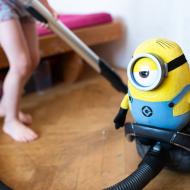 Budeme mít návstěvu, Stu naštěstí vysaje