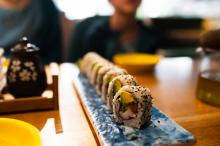 Když vaše dcera dostane k Vánocům poukázku na sushi, není to vůbec špatné