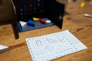 Zaprášené diamanty písní otírám...