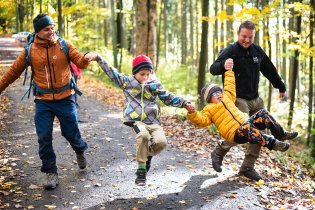 Oblíbená kratochvíle našich kluků je pro dospěláky poměrně fyzicky náročná