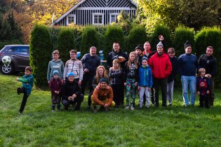 Foto před zápasem, zde mají ještě všichni své končetiny na správném místě :-)