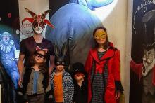 Za odměnu, že jsme zvládli vyřešit únikovku, jsme se mohli vyfotit se sloním zadkem