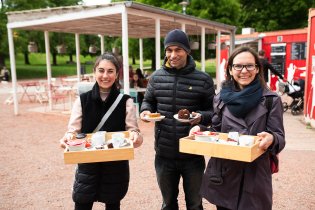 Kafíčko, moučníček!