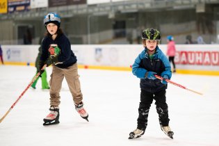 A z Rádi už máme slušného hokejistu