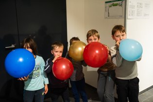 Ale  naštěstí tu byla ještě jiná zábava - balonky!