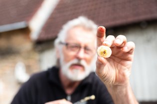 Svůj nápad, jak naplnit banán Nutellou, si děda příští rok nechá patentovat