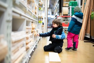 Prkénko, prkénko, řekni mi, jsi vhodné na výrobu poličky?