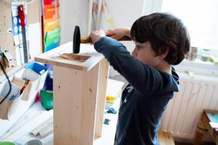 Zde se rodí polička