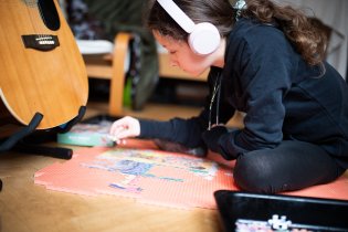 Verunka se dala do puzzlení