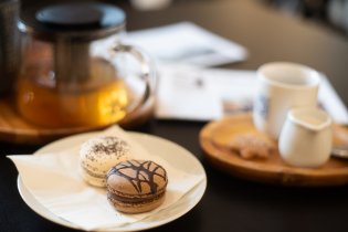 A už zase v Brně, a už zase makronky, opět přeslazené, jsme nepoučitelní :)