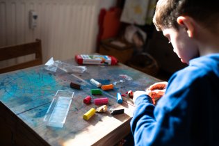 Děti dostaly po dlouhé době chuť na plastelínu